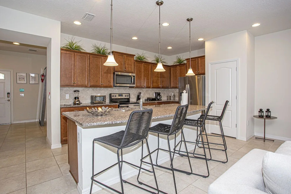 8879 Windsor Westside 57186/59042