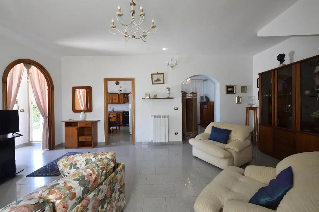 Villa Dafne con ampio giardino, pochi minuti dal mare Fondi Sperlonga