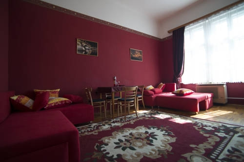 Corvin Suite