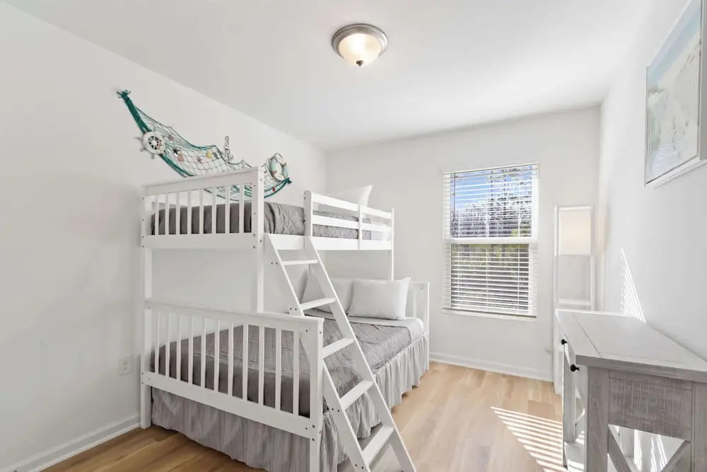 Dual Townhome Sleeps 14 Beach Fun Dining