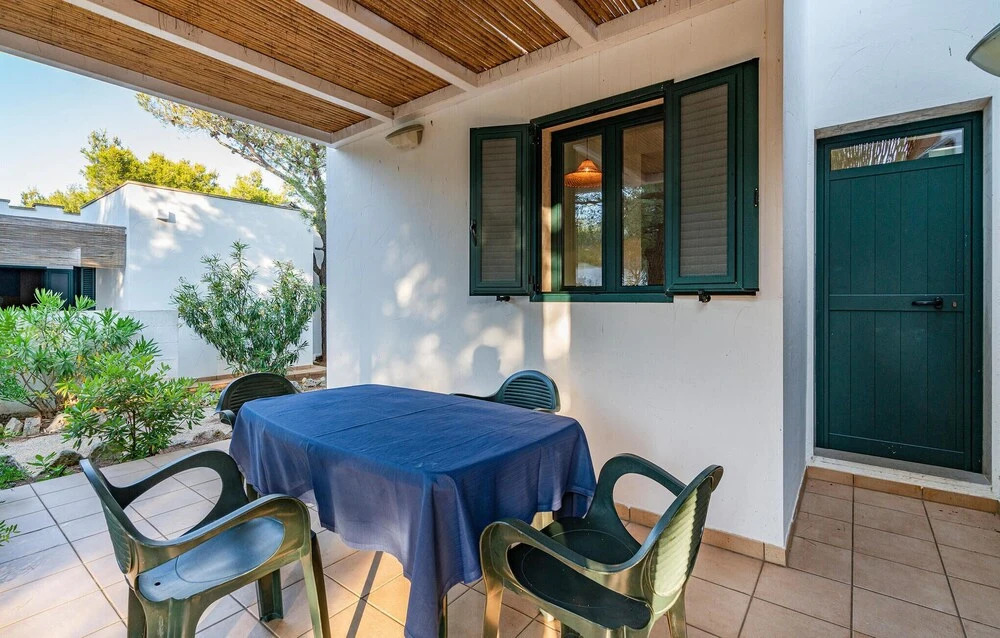 Awesome Home in Carovigno With 1 Bedrooms and Outdoor Swimming Pool