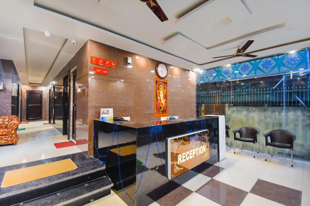 OYO 69118 Hotel Relax