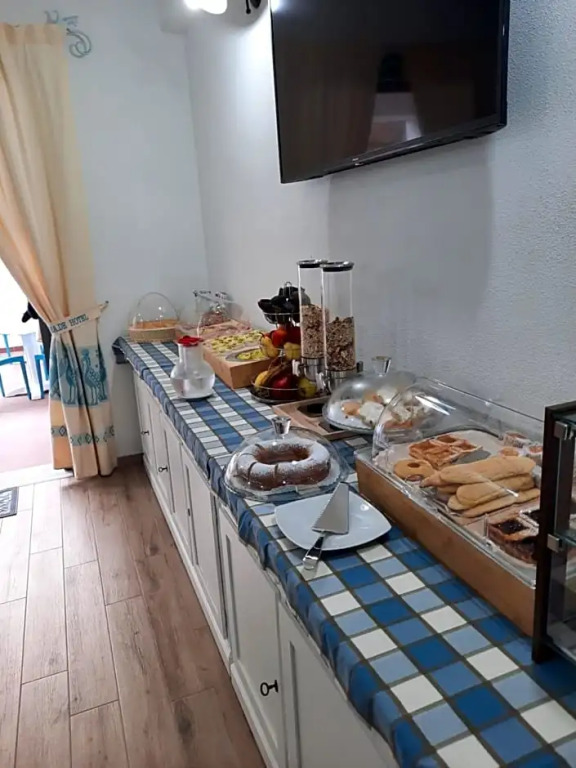 Hotel Made
