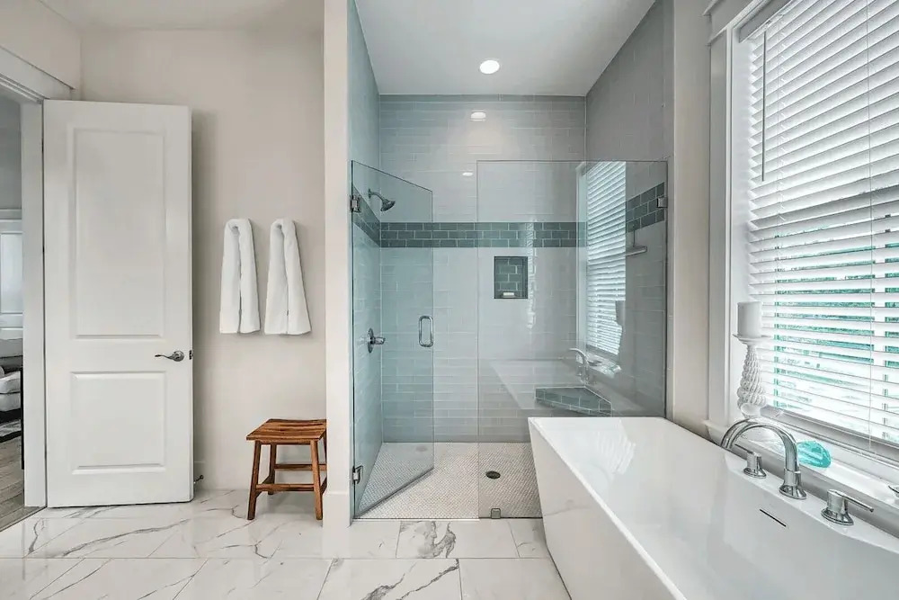 Tranquil Tides by Avantstay Seacrest Pool Access + Bikes