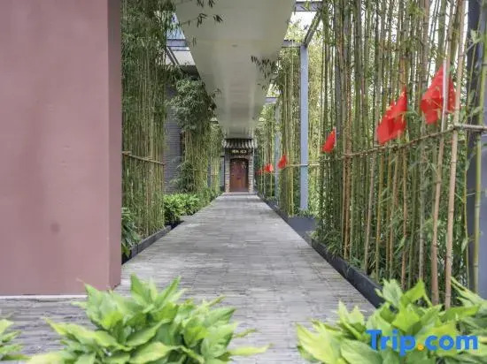 Chengdu Chanyi Jincheng Courtyard Hotel