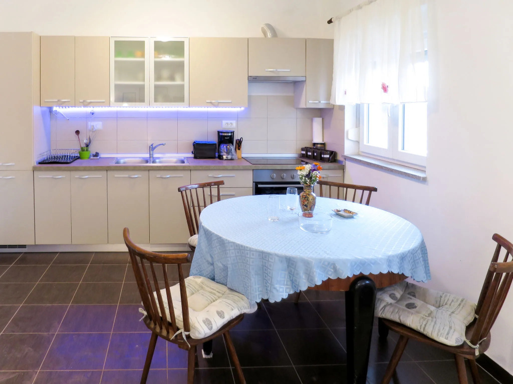 Holiday Home Ruza by Interhome
