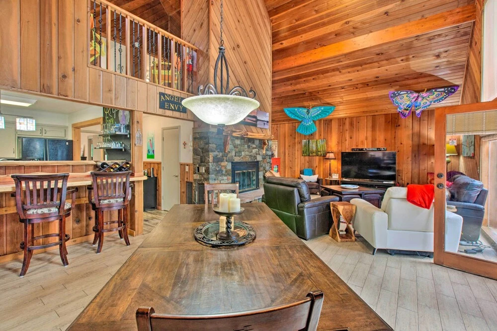 Angel Fire Cabin: Hot Tub, Fire Pit & Trail Access