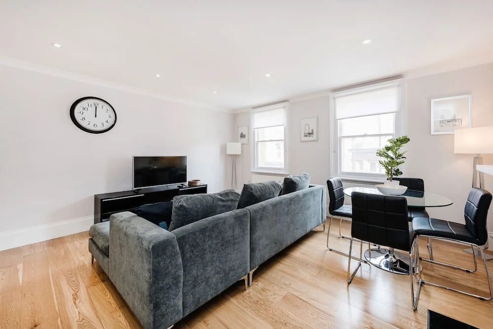 Stay At Mine - Rupert Street 2
