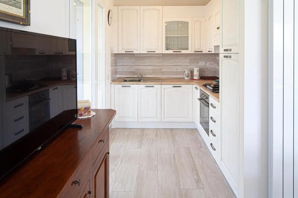 Villa Mimosa Diano Marina: exclusive use villa, garden, barbecue, 3 bedrooms and 3 bathrooms