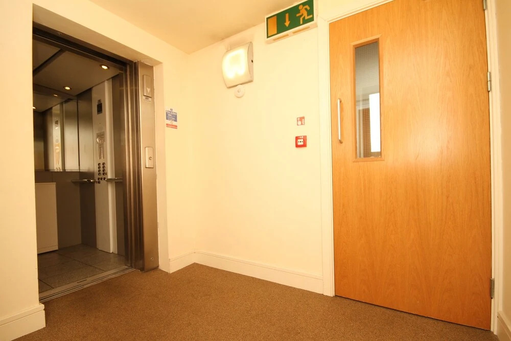 Hanover Dock Suite