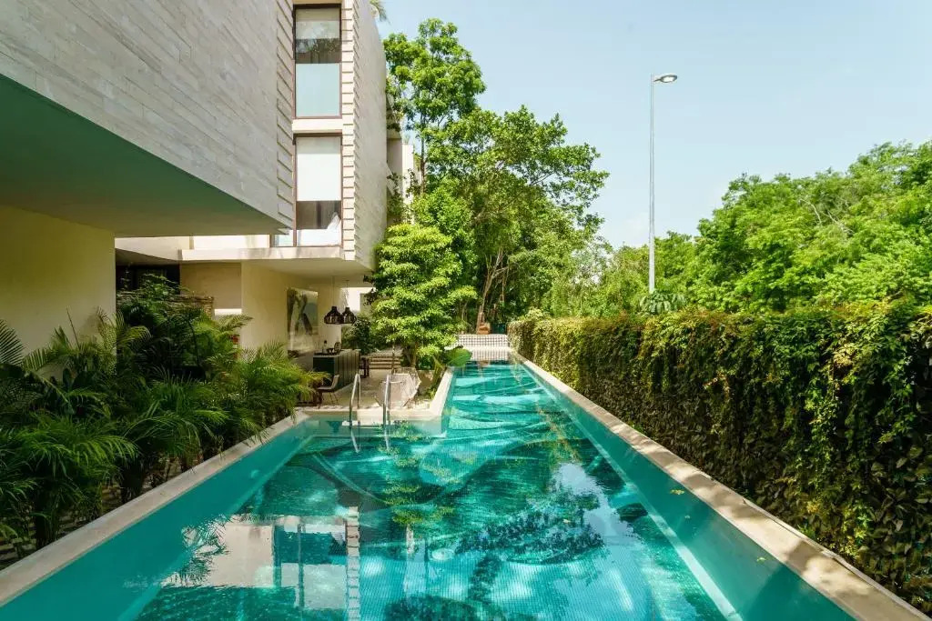 103 Cozy apartment with private terrace 2 br 2 ba