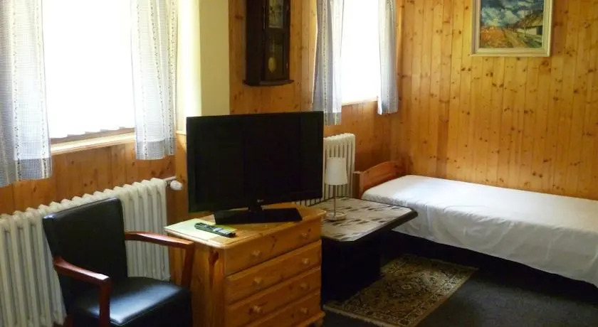 Hotel Alpina