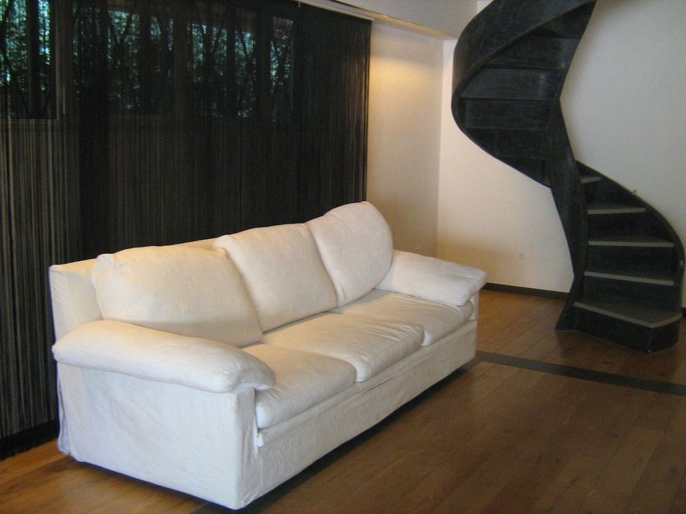Delicious Apartment in Florence Under the Hills of Fiesole and Settignano