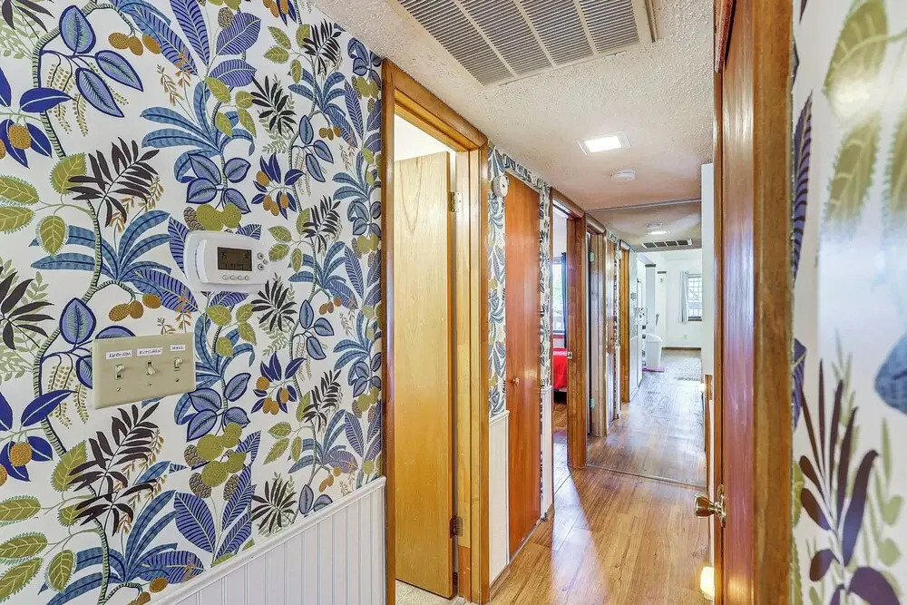 Unwind Poolside, Walk to Sand! Ocean City Condo