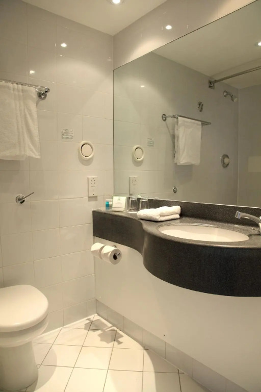 Holiday Inn Bristol Filton by IHG