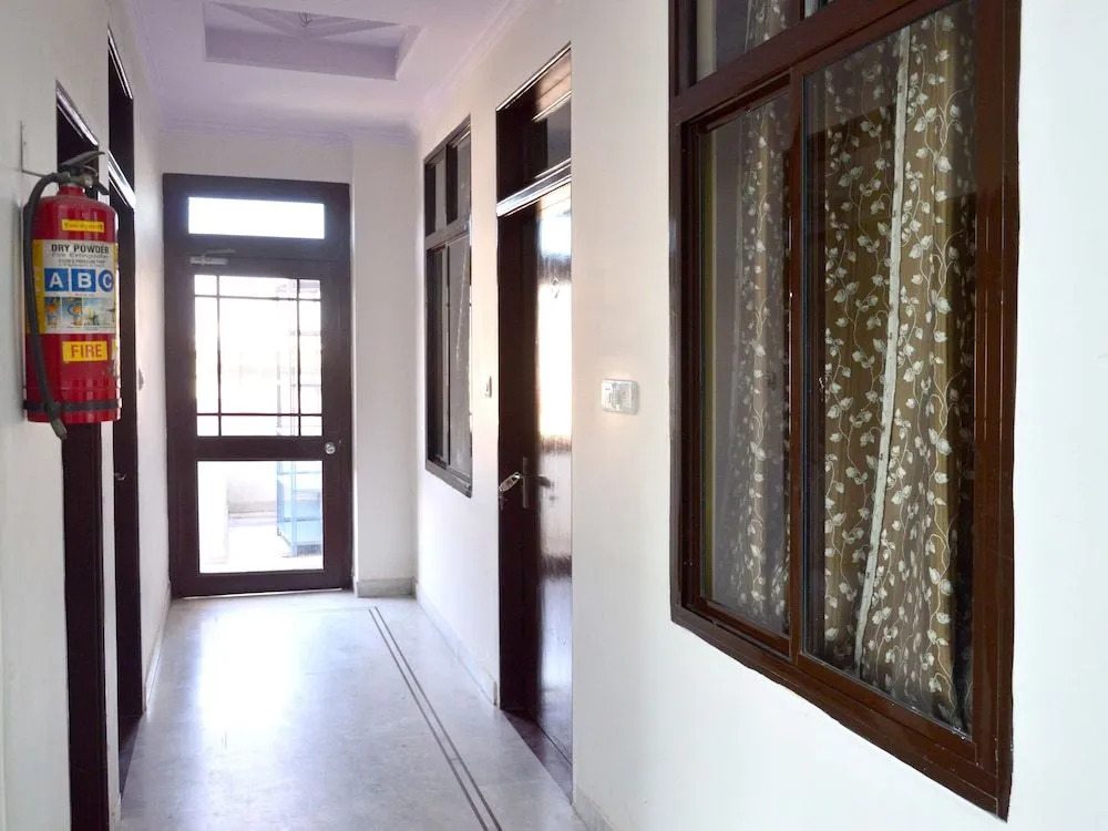 Collection O 7238 Hotel Mansarovar Palace