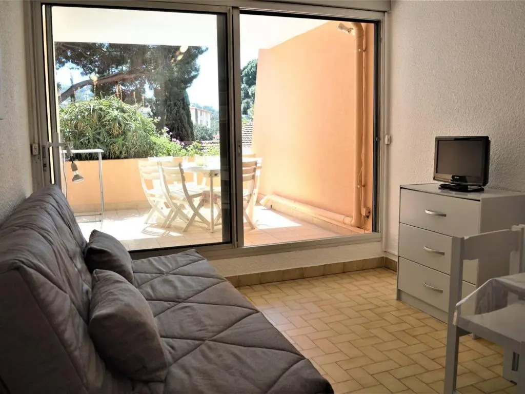 Appartement Cavalaire-sur-Mer, 1 pièce, 4 personnes - FR-1-226B-329