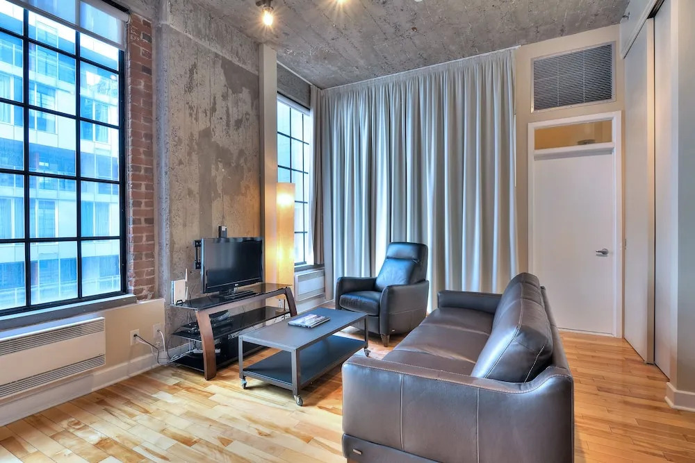 Industrial Loft Old Port
