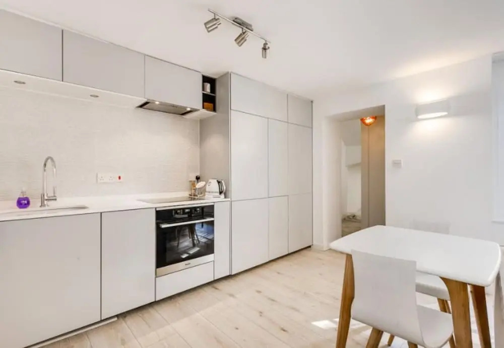 Modern 1 Bedroom Apartment in Notting Hill