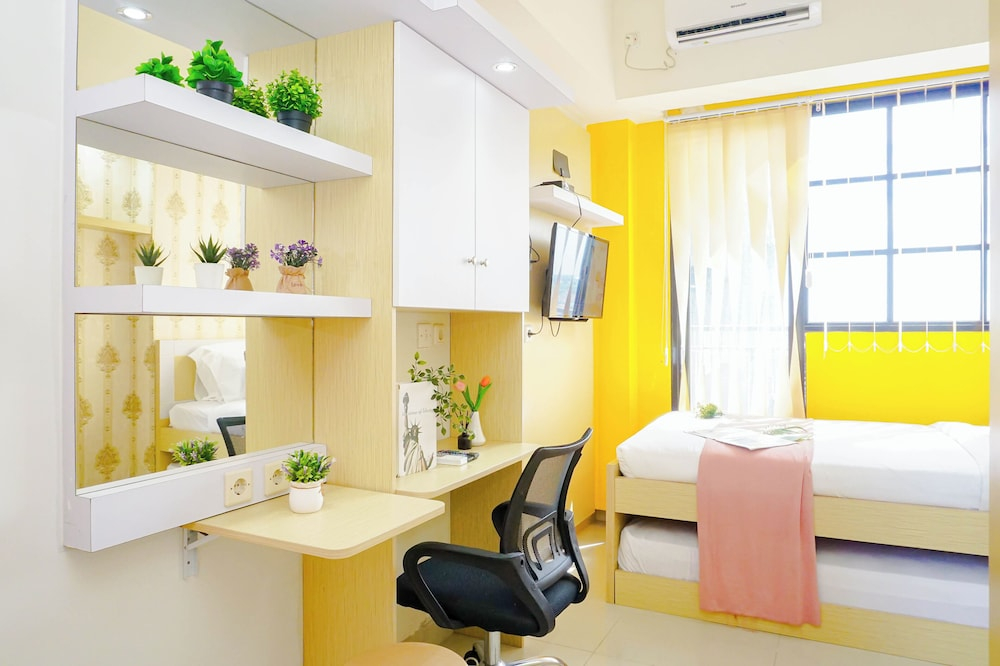 Wondrous Space 2Br At Apartment Evenciio Margonda