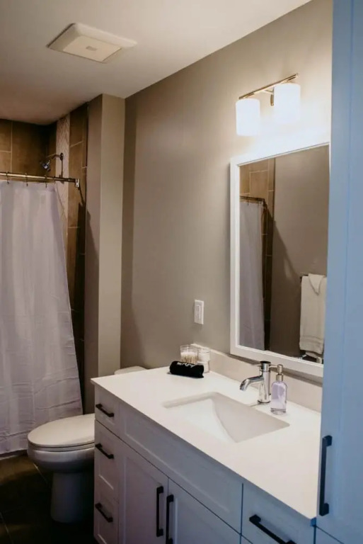 Nashville Trendy 2BD 2BA Apartment