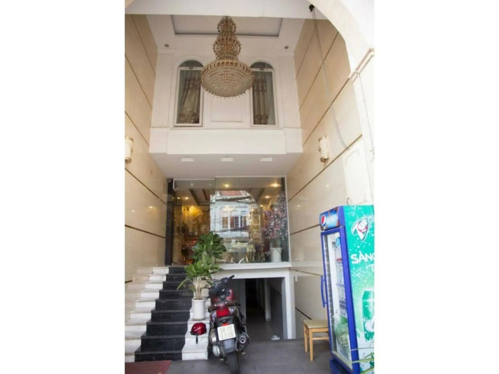 Phung Hoang Hotel