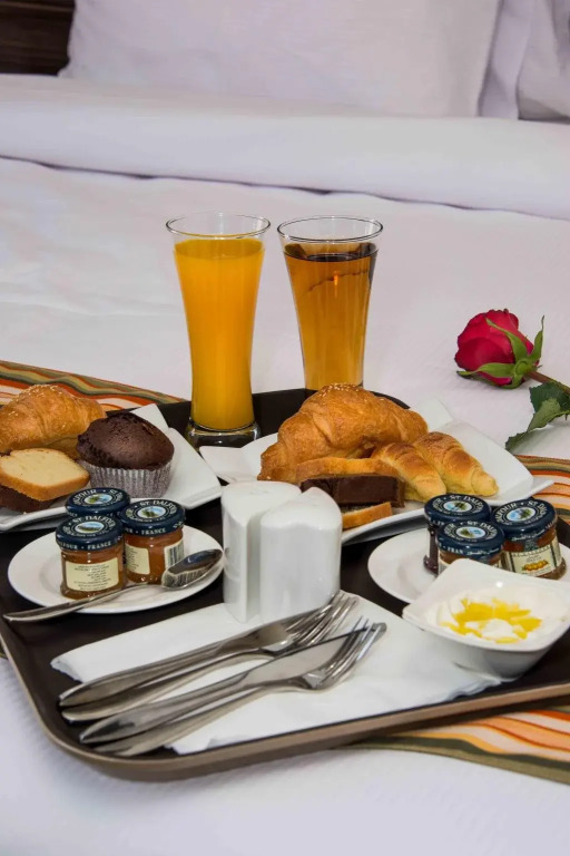 Rose Continental Hotel