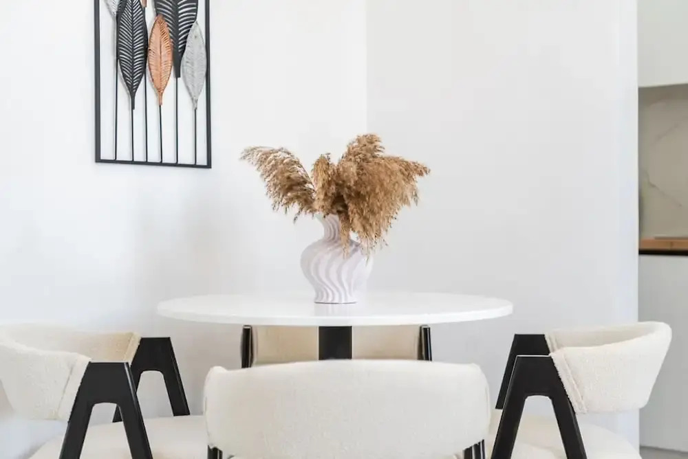 Modern Home With Wifi and Beach Access Golem