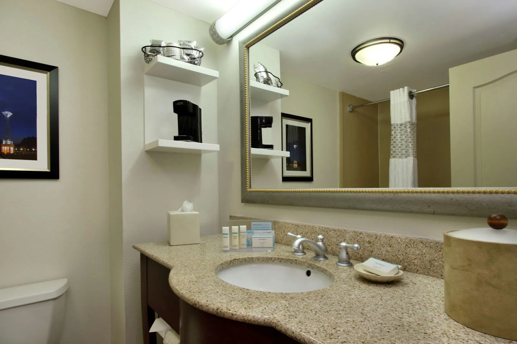 Hampton Inn & Suites-Florence Downtown
