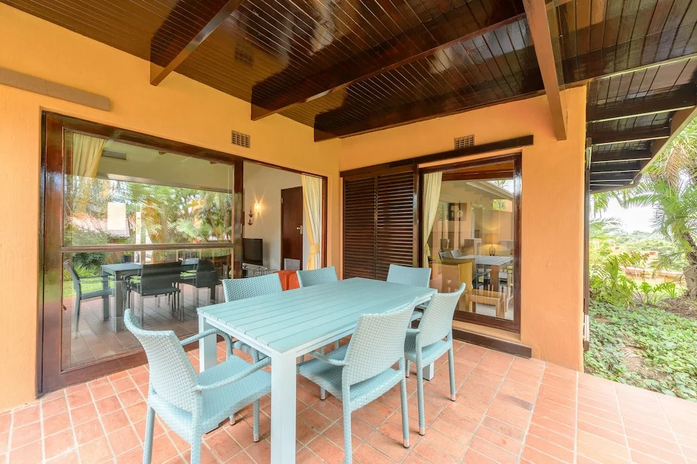 San Lameer Villa Rentals 2842