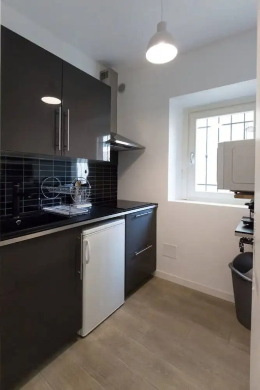 Cannes, Relaxation and Comfort Just a Stones Throw From La Croisette, Beaches, Restaurants