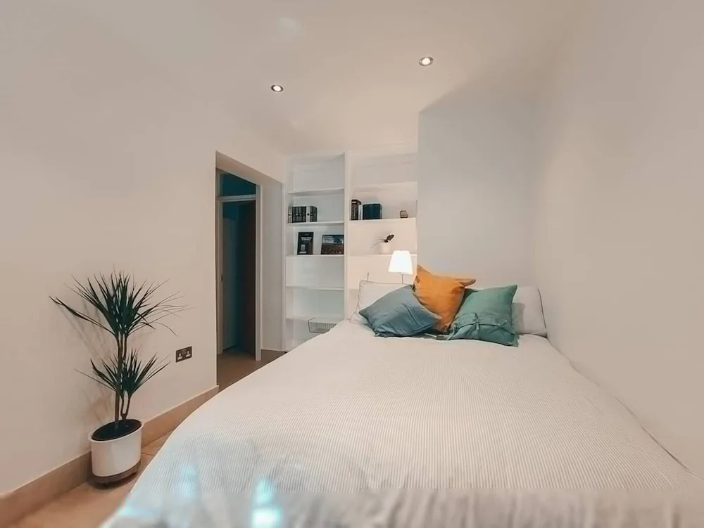 The Sandy Studio Flat in Petersham