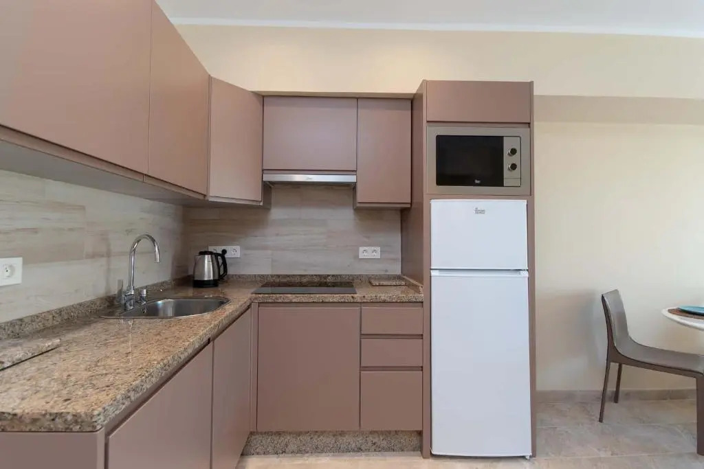 Altamira 73 - One Bed
