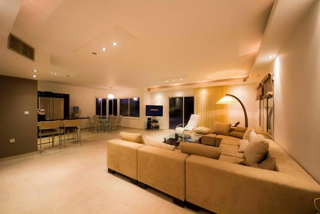 Villa Topaz