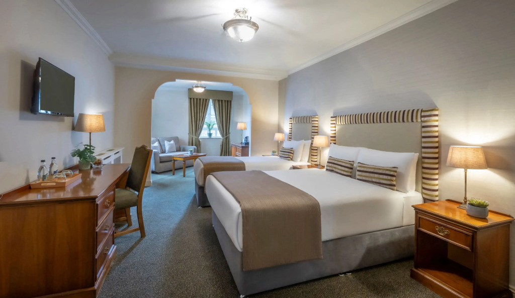 Bracken Court Hotel