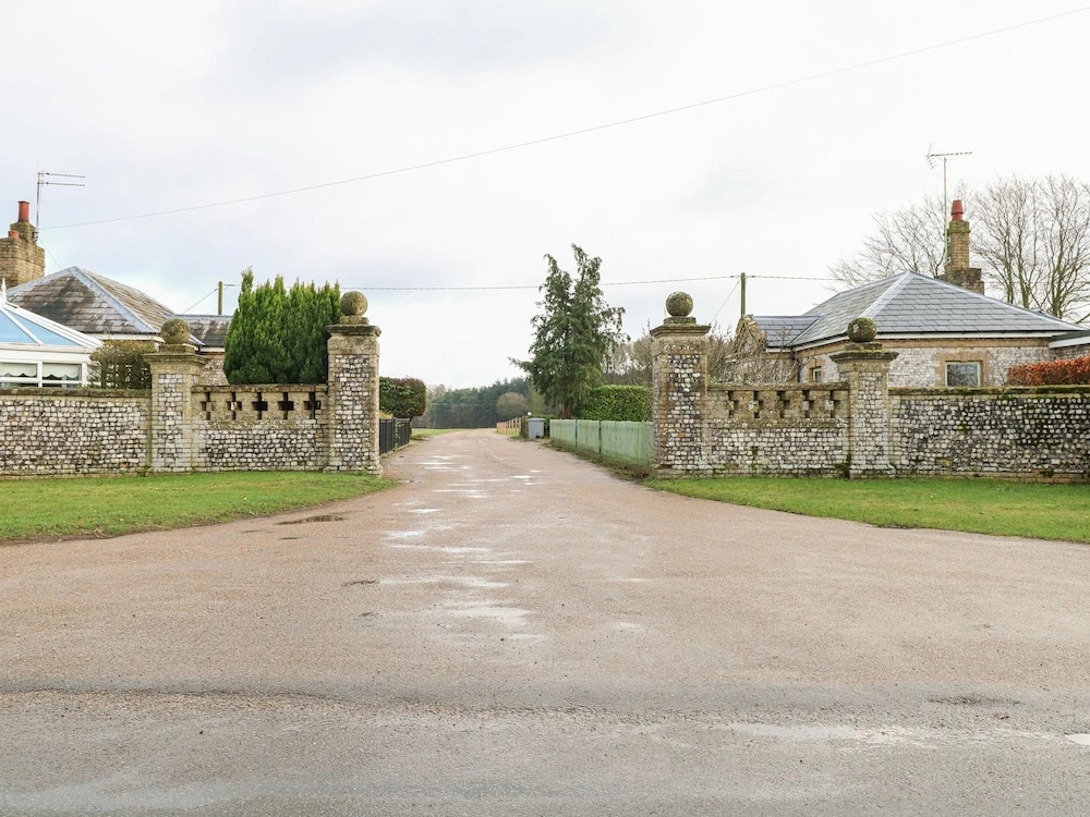 Cedar Lodge