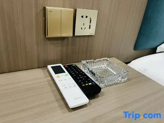 Jinghong Jianya Homestay (Gasa Airport High Speed Railway Station)