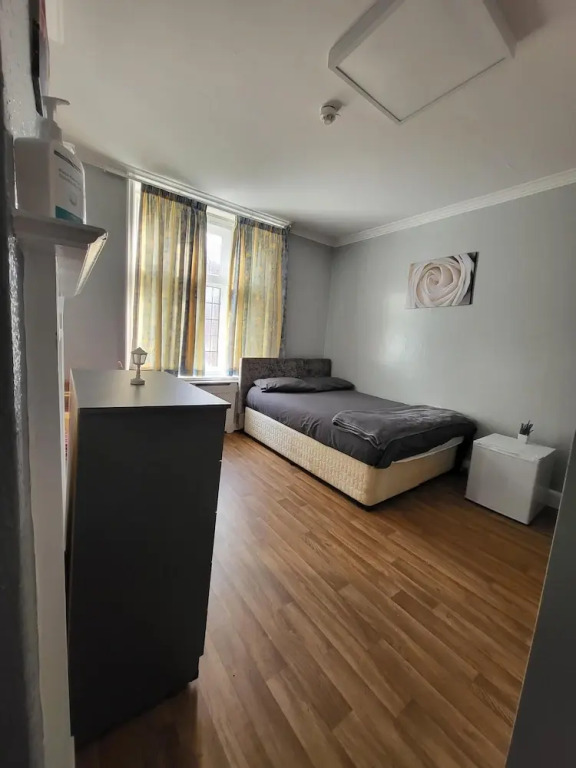 Silver Road Deluxe Retreat in Norwich