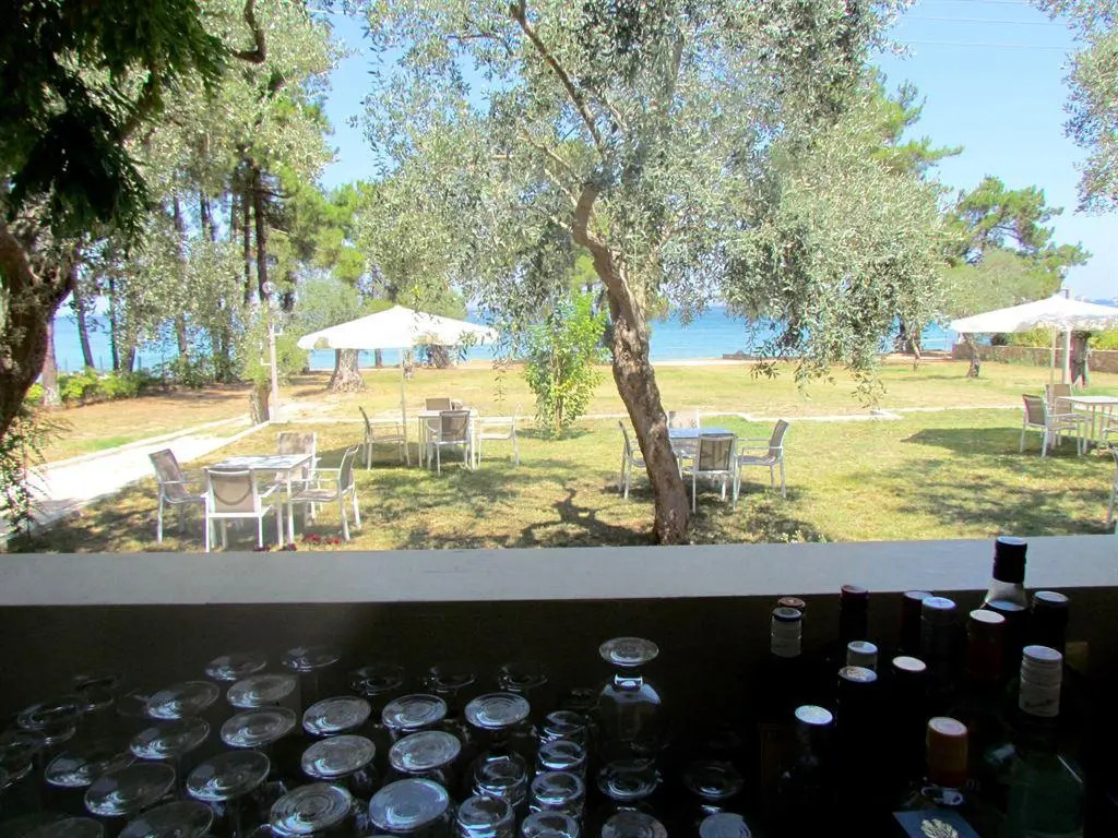Aroma Beach Bungalows