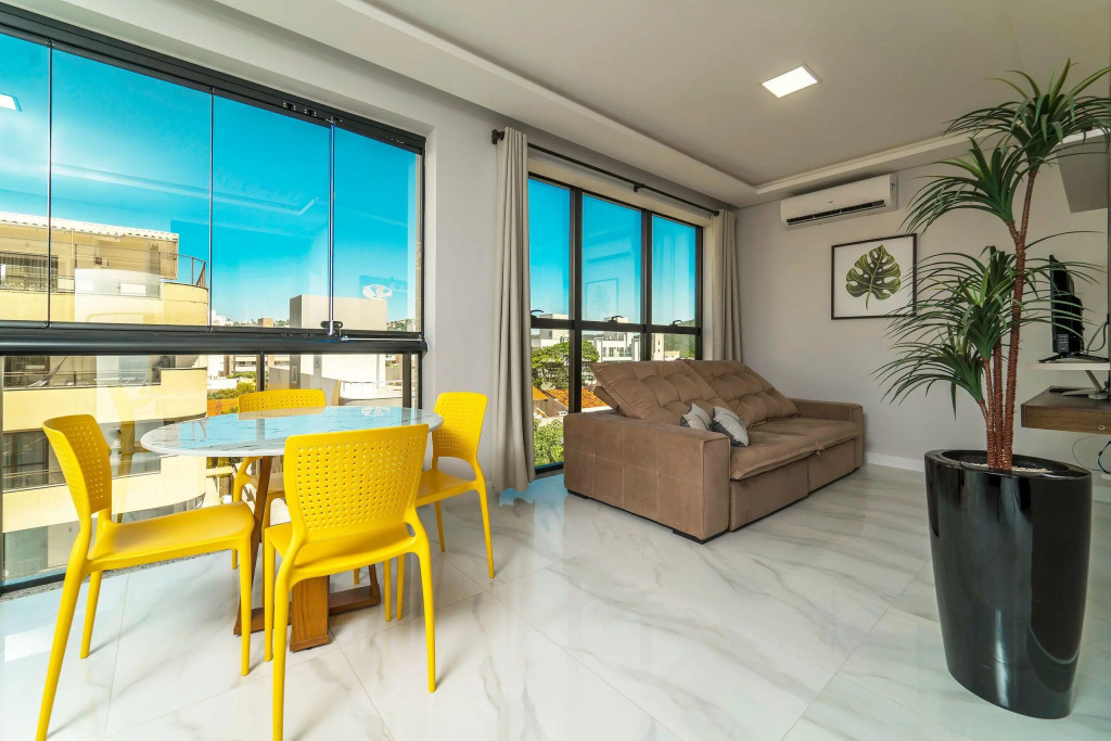 Aluguel Apartamento 2 Quartos com Piscina