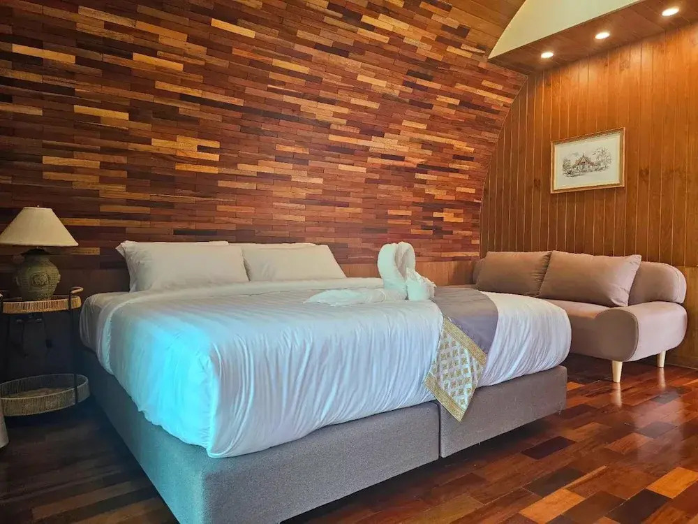 Pang fan Rock & River Resort