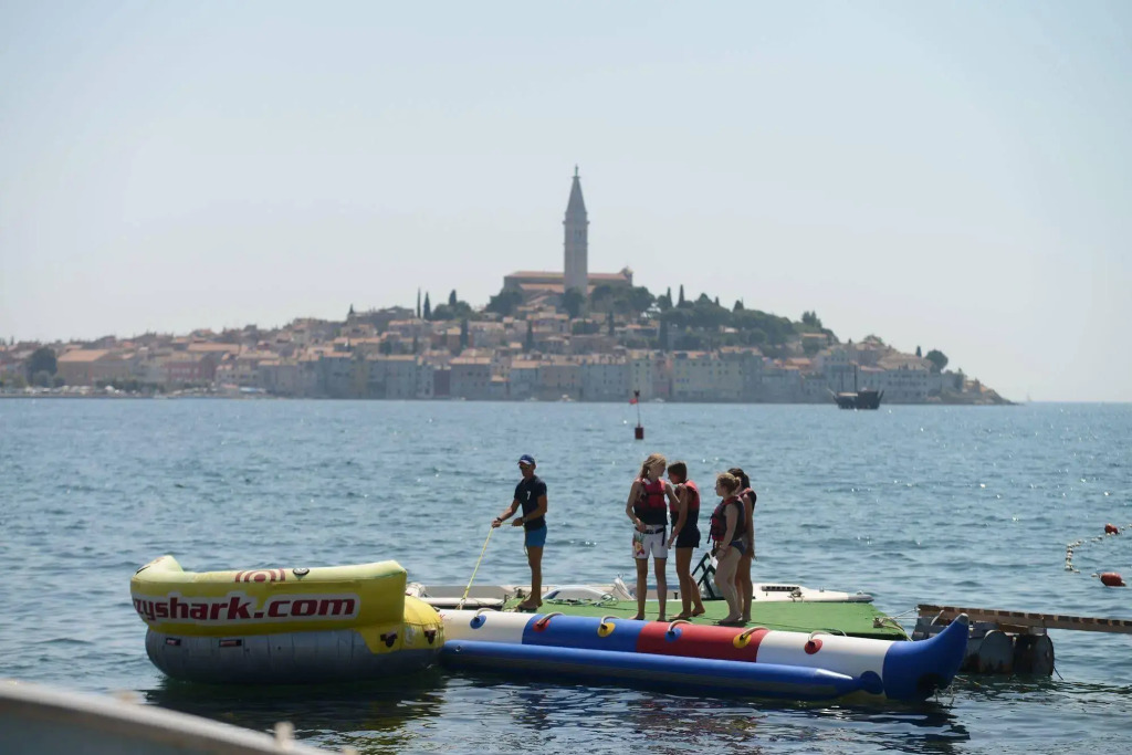 Aqua Camp Mobile Homes in Camping Porton Biondi