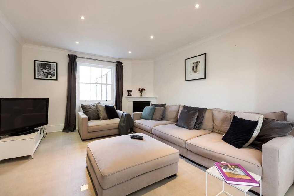 Huge 2 bed in Prime Location