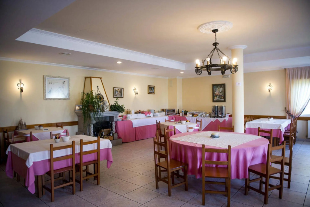 Hotel Alpina
