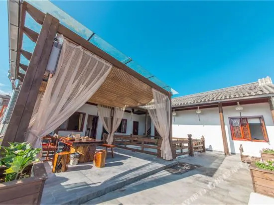 Zhuyuxuan Inn