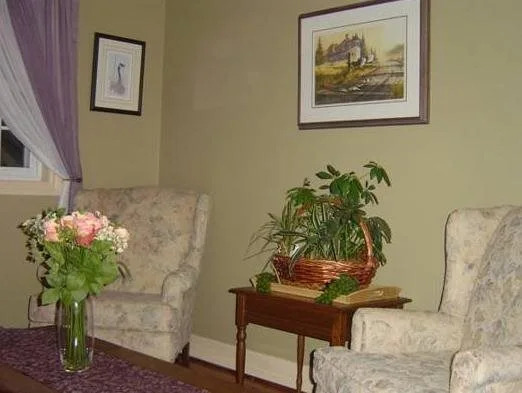 Newark Manor B&B