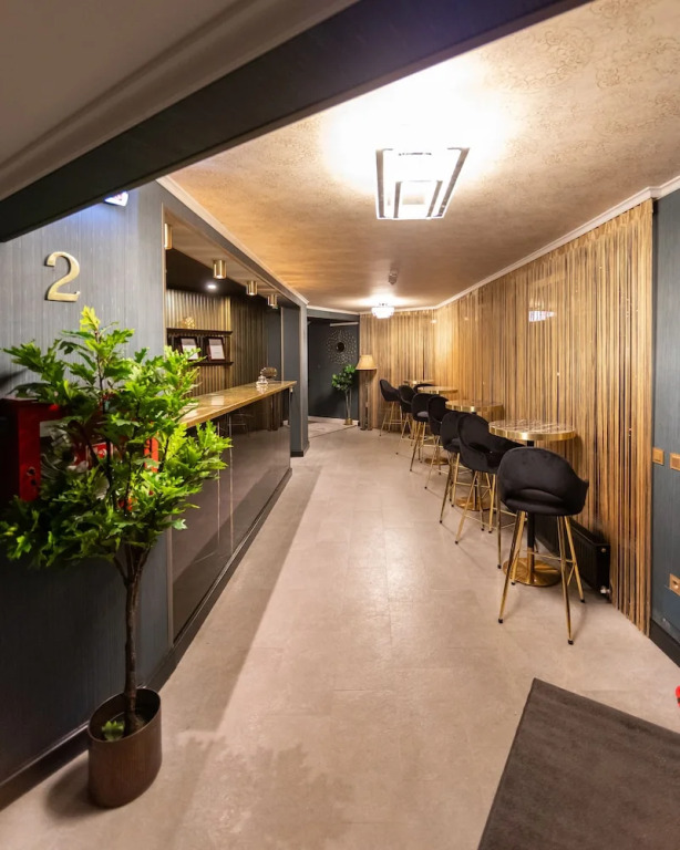 Torres Poiana Boutique