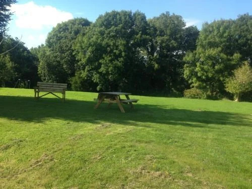 Arthurs Lodge Wood