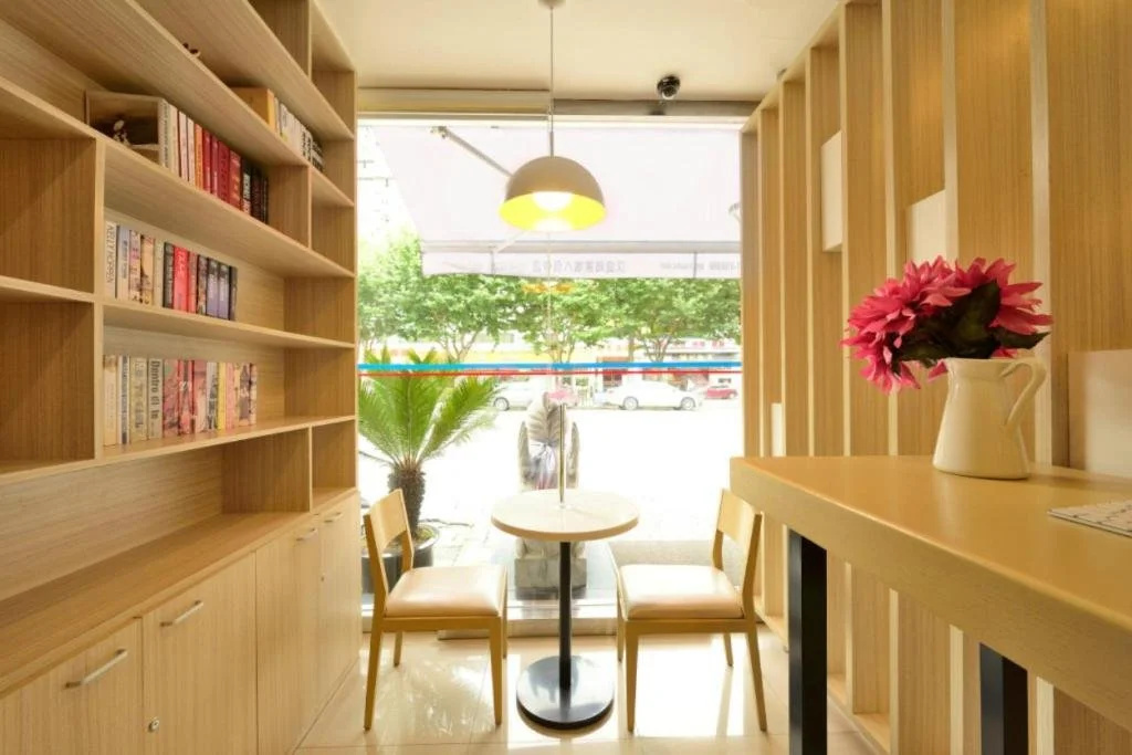 Hanting Express Gaomi Fenghuang Street