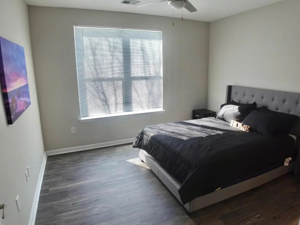 Charleston Home Apartments